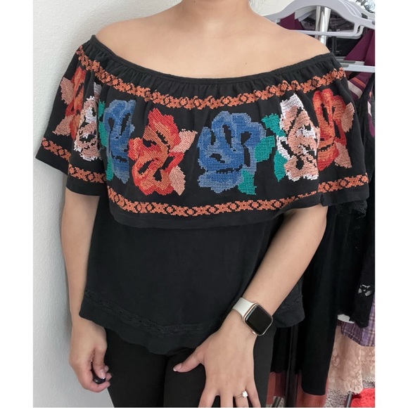 Free People Tops - Free People To The Left Embroidered Off The Shoulder Top